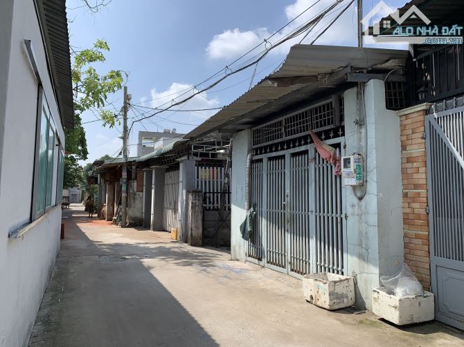 🐲 Nhà trọ 15x45 = 700m2 ngay Chợ Cầu QH thành mặt tiền kênh Tham Lương chỉ 32 tỷ tl