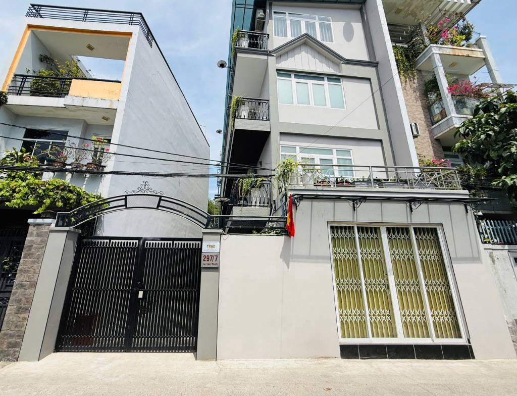 BÁN TÒA CHDV LÊ VĂN THỊNH THỦ ĐỨC, DÒNG TIỀN CAO, 5 TẦNG 20 PHÒNG, HĐT 90TR/THÁNG, 37 TỶ