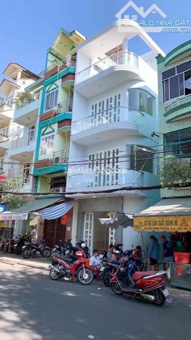Cần tìm chủ mới cho căn nhà Mặt tiền Kinh doanh Phan Văn Trị, Q5. Giá chốt 3Tỷ660