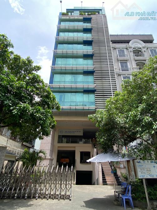 Giảm 10 Tỷ - Tòa Building MT Bạch Đằng, TB - 8 x 30m - Hầm 8 Tầng - HĐT 450 tr/th - 89 Tỷ
