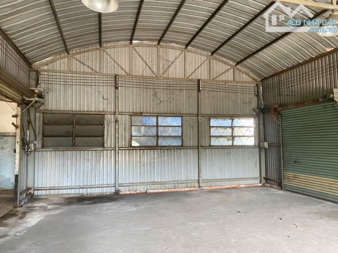 🏭 BÁN XƯỞNG MẶT TIỀN ĐƯỜNG THANH NIÊN – KHUÔN VIÊN 1.309M² – CÓ NHÀ VĂN PHÒNG 2 TẦNG