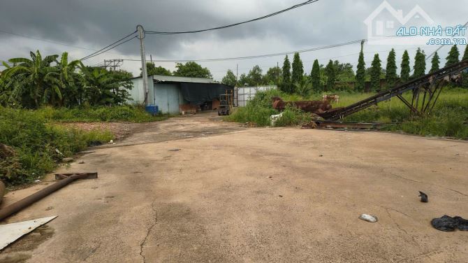 Bán nhà xưởng tại xã Bàu Hàm mới, Trảng Bom, Đồng Nai, 10282m2, giá 15 tỷ.