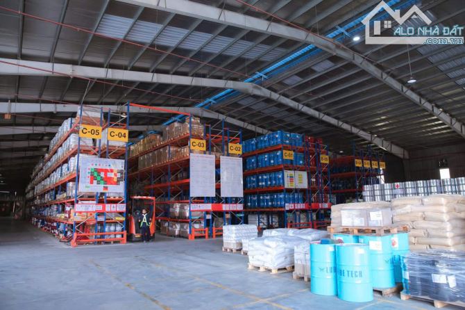 Bán nhà xưởng trong cụm KCN Hố Nai, Biên Hòa, 8300m2, giá 60 tỷ.