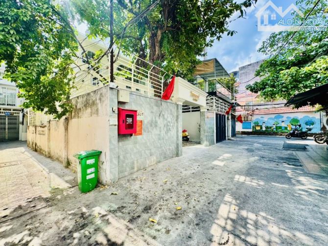 Biệt Thự khu VIP Trần Cao Vân - Ngang 8,5m - Công nhận 150m2 - Giá 2x tỷ