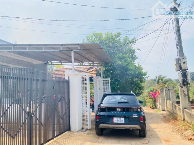 CHÍNH CHỦ CẦN BÁN NHÀ GÁC LỬNG HẺM 451/49 YMOAN GIÁ TỐT - Loctran