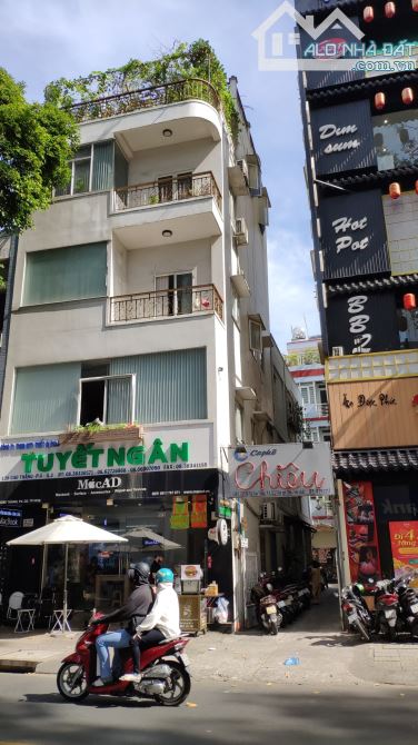 Bán nhà mặt tiền TRẦN NHẬT DUẬT & Trần Quang Khải, Q.1, DT:5x16m, 5 tầng.