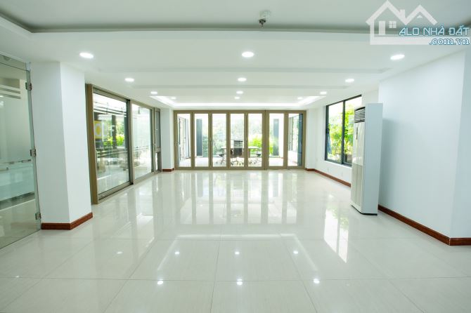 🔥Siêu To - Tòa Nhà VP- Apartment MT Trần Nhật Duật Q.1 14x25m Hầm 7L Chỉ 179 Tỷ