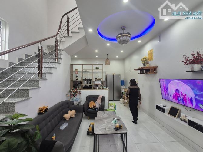 🔥 BÁN NHÀ 2 TẦNG QUỲNH CƯ – HÙNG VƯƠNG, HỒNG BÀNG 42,3m² GIÁ CHỈ 1,5x TỶ