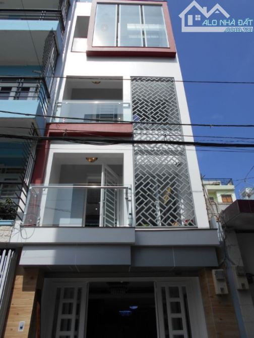 Chủ nhà ngộp bank bán hxh Hoàng Văn Thụ - KC 5 tầng - HXH giá 12.5 tỷ