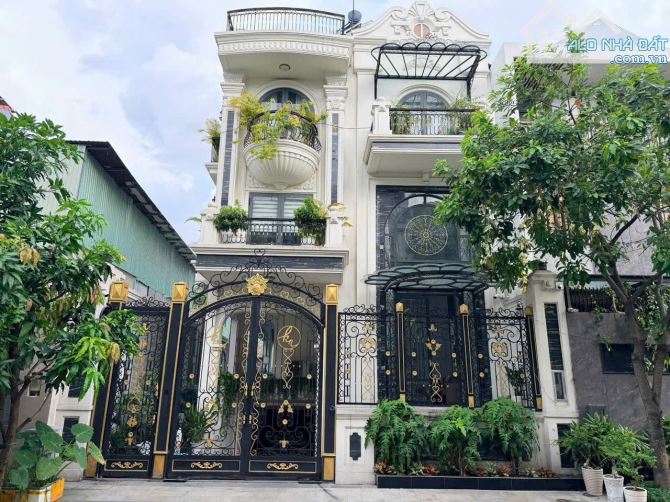 Bán Villa Phố siêu đẹp Bình Thạnh gần Gigamall, 10 x 18.5, Hầm 4 lầu, hồ bơi - chỉ 3x tỷ