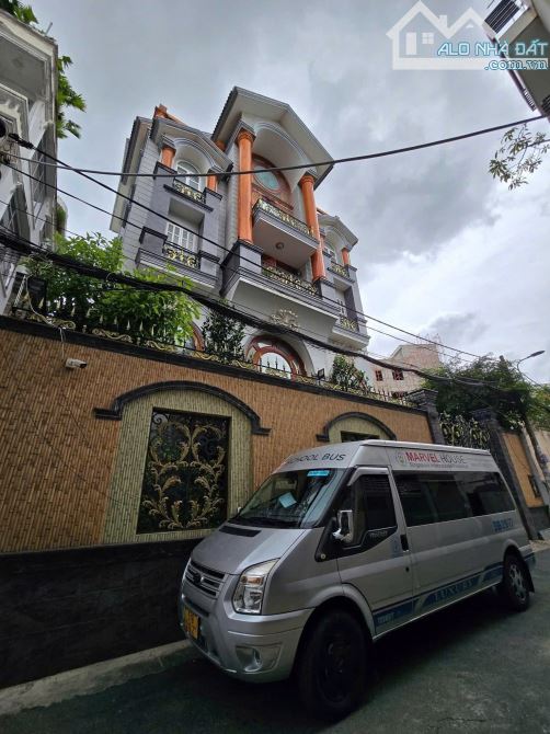 BIỆT THỰ TRƯƠNG QUỐC DUNG, PHÚ NHUẬN - 1417M2 - 95 TỶ