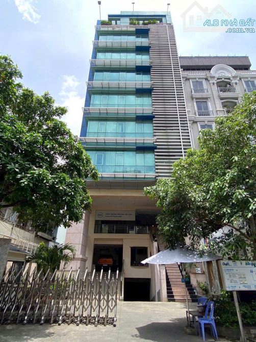 SIÊU PHẨM TÒA VĂN PHÒNG QUY MÔ LỚN – TRUNG TÂM PHÚ NHUẬN - VỊ TRÍ KIM CƯƠNG