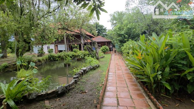 Biệt Thự Nhà Vườn Ven Sông. Quận 9- Diện Tích 1.890m² – Giá 90 tỷ