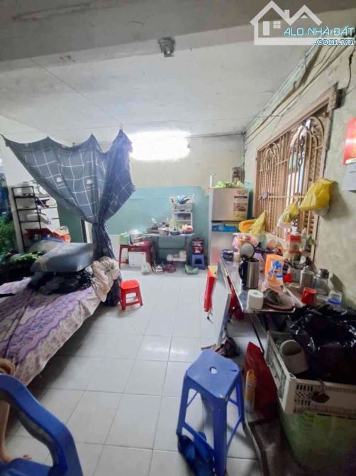 QUẬN 10 - NHÀ TIỆN XÂY MỚI - CÁCH MẶT TIỀN VĨNH VIỄN 2 CĂN (5,5M x 12M ) CHỈ 3Tỷ985