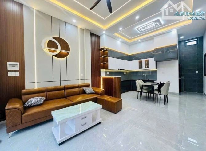 Hạ Giá 200Tr Bán Gấp Biệt Thự Mini Xây Mới Ngay TT Biên Hòa. Ngang 7m dài 14m - 500 Triệu