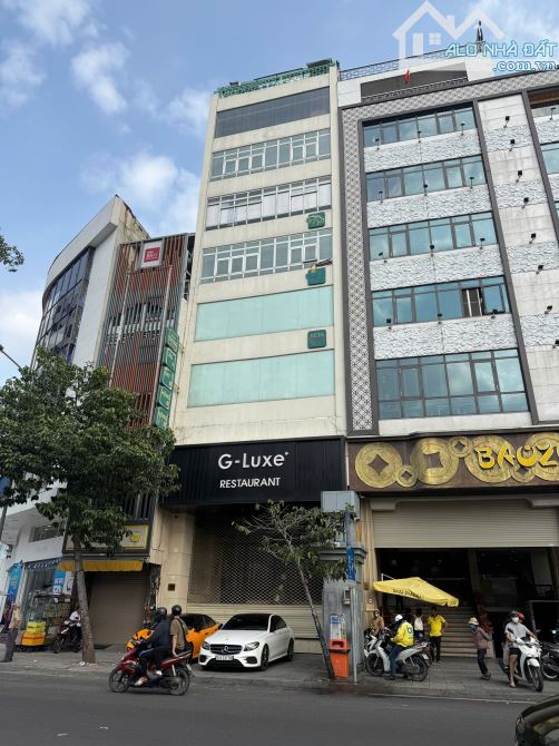 BUILDING MẶT TIỀN NGUYỄN TRI PHƯƠNG – QUẬN 5 - HĐT: 170 triệu/tháng