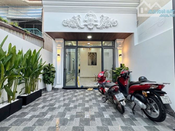 🏡 Nhà Quận 7 – Gần Cư Xá Ngân Hàng & Đại học Tài chính – Marketing
