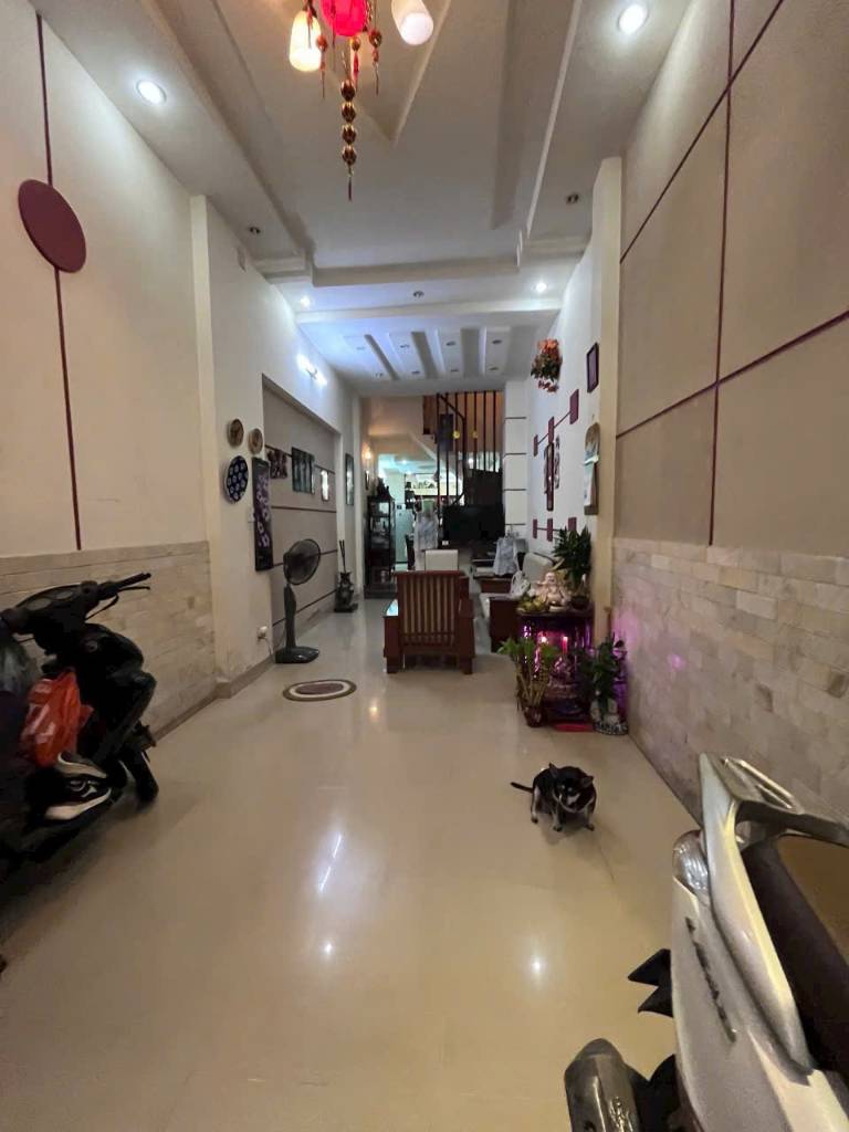 BÁN NHÀ SÁT MT PHẠM THẾ HIỂN, QUẬN 8, DT 73M2, KHU VIP, 4 TẦNG, CHỈ 8.1 TỶ