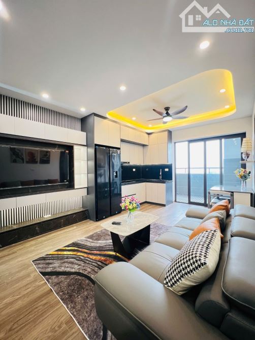 Chung cư đường Lĩnh Nam 3pN, 2wc, ô tô đỗ trong sân, ngay cạnh đường Lĩnh nam mở rộng