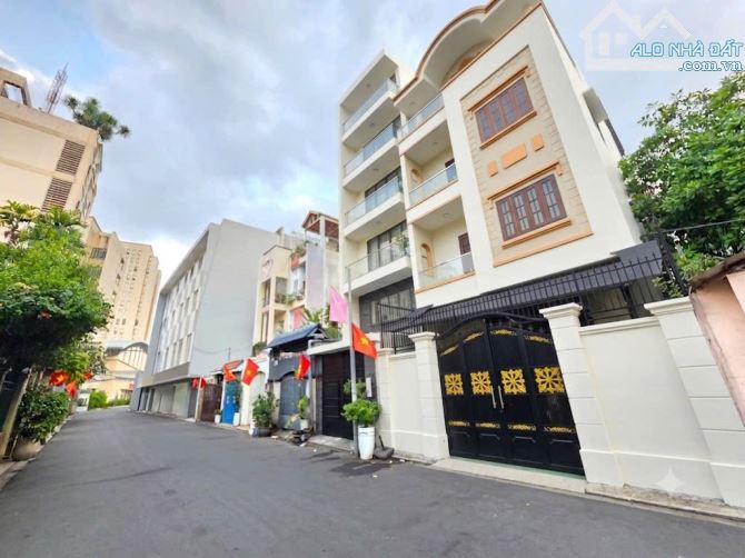 Quận 1 Mặt tiền Nguyễn Trãi (6,8mx18m) 4 tầng - 43 tỷ.