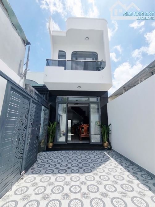 Nhà mới 93m2 gần Chợ Hiệp Thành - Quận 12 - Chỉ 4 tỷ 95 TL