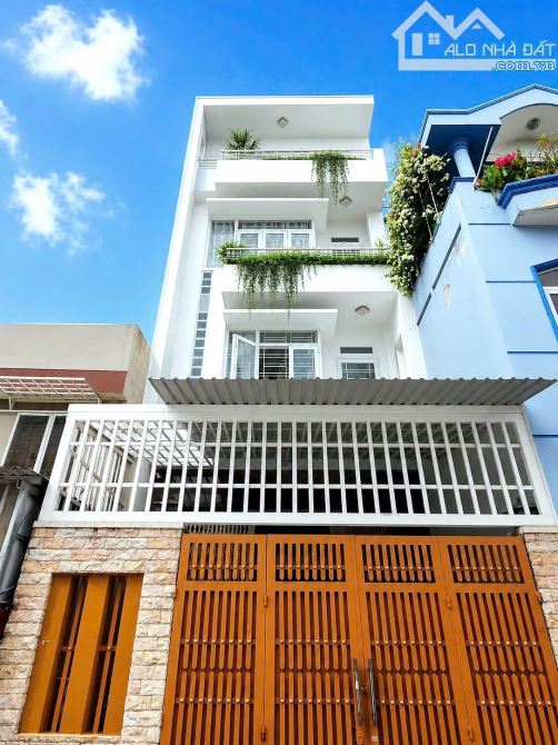 CÔ LIÊN CẦN BÁN NHÀ CAO ĐẠT, QUẬN 5. GIÁ:4,38Tỷ/67,2m2. 4 LẦU. SỔ HỒNG RIÊNG HOÀN CÔNG ĐỦ