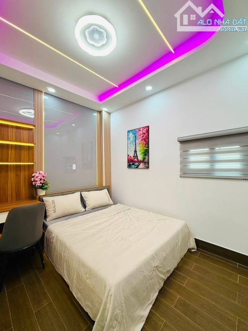 Bán nhà vị trí đắc địa Bà Hạt,P4,Quận 10 chỉ 4tỷ690/73,4m sở hửu ngay.Sổ Hồng Riêng.