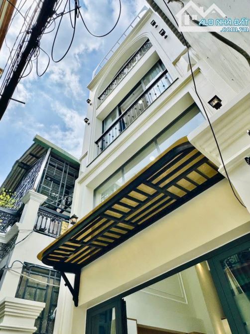 Sốcccccc!!! Chỉ Với 5tỷ080 Sở Hữu Ngay Căn Nhà Đường Nguyễn Văn Cừ,P.Chợ Quán,Quận 5.SHR.