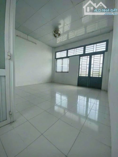 bán nhà trọ đường số 6 khu dân cư thới nhựt, đối diện công viên, view sông,