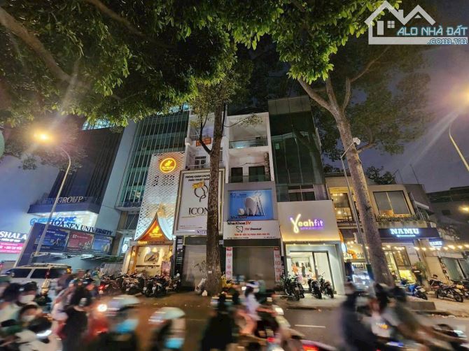 Vị trí siêu đẹp - MT 3 Tháng 2 (ngay Hà Đô) Quận 10 - 8.4x27m - 4 tầng - giá 120 tỷ