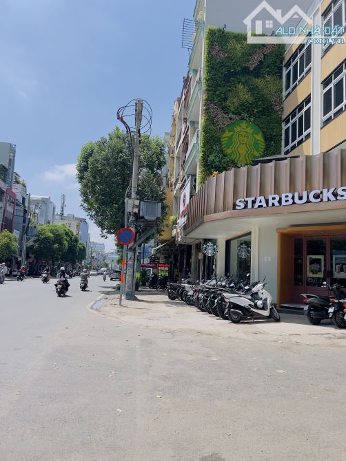 BÁN MẶT TIỀN SẦM UẤT QUẬN 11 NGAY ĐẦM SEN– VỪA Ở VỪA KHAI THÁC DÒNG TIỀN