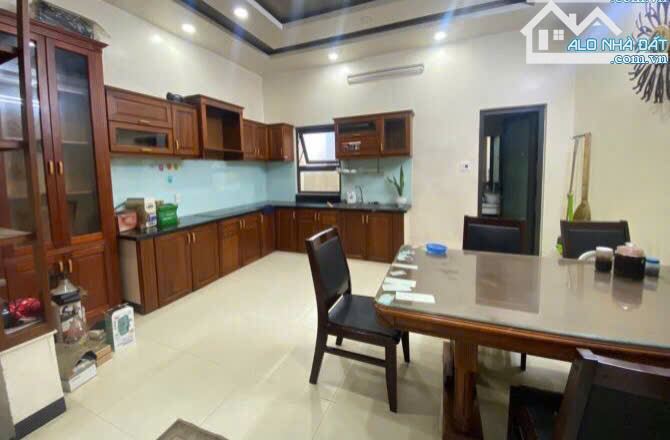 NHÀ 3 TẦNG MẶT TIỀN ĐƯỜNG 10M5 TRẦN ĐÌNH NAM – DT 110m² – GIÁ CHỈ 7,99 TỶ