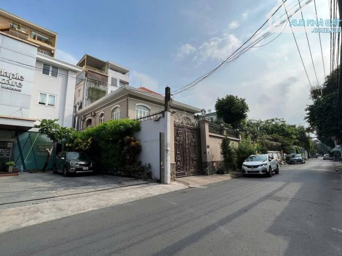 Cần bán Biệt thự 21 Đặng Hữu Phổ, Phường Thảo Điền, Tp. Thủ Đức