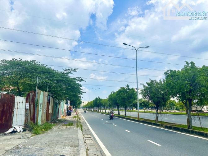 Siêu Hiếm MẶT TIỀN Võ Văn Kiệt chỉ 14 triệu/m2 Sổ hồng riêng chỉ 8 phút tới QUẬN 1