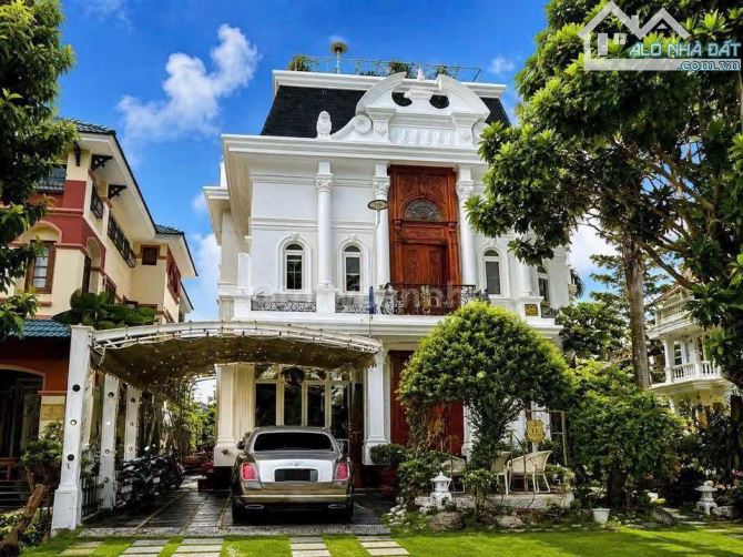 Biệt Thự Lan Anh - Nội Khu Phố Tài Chính Thủ Thiêm - Q.2. DT: 400m² - Hầm + 4 Tầng 230 tỷ