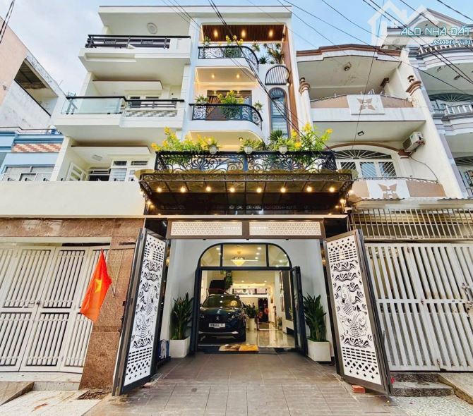 Bán nhà Tân Bình, Phan Huy Ích, 4.5m x 17m, Hẻm xe hơi, 4 Tầng, 10 tỷ hơn