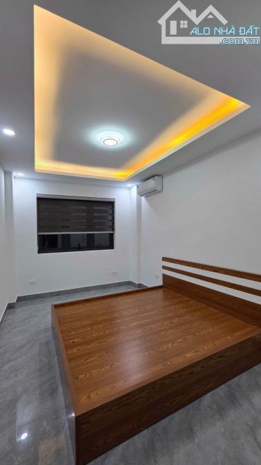 Nhà đẹp ngõ Ngọc Khánh. Ngõ nông, sát phố, full NT thoáng trước sau, 36m² xây 5T