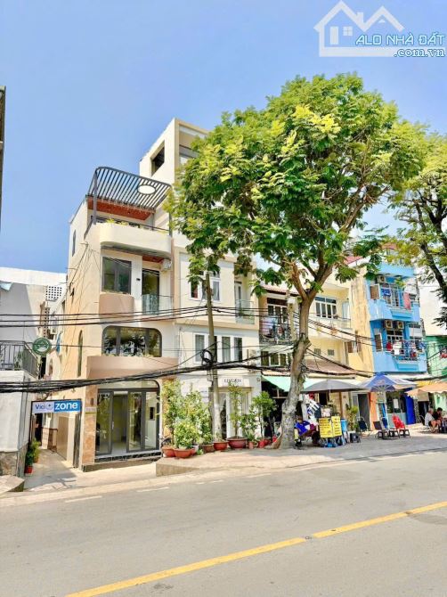 💰 2 MẶT TIỀN HOÀNG SA QUẬN 1 – 4 tầng View Lanmark 81. Giá mới 14,8 Tỷ.