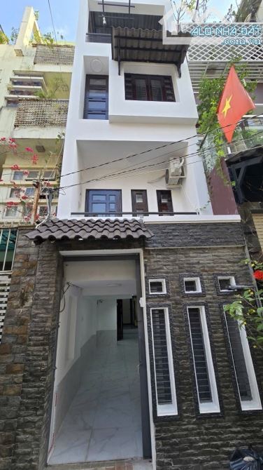 Giảm sốc 1,5 tỷ căn hộ dịch vụ có thang máy gần ga t 3