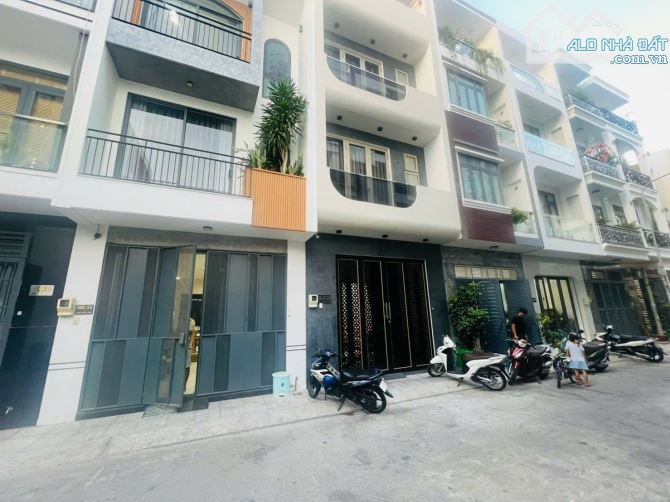 Lô Đất Đẹp Khu VIP Tân Sơn Nhì - 4x16m - Vuông Vức - Hẻm Xe Tải - Hàng Hiếm - Chỉ 8.5 Tỷ