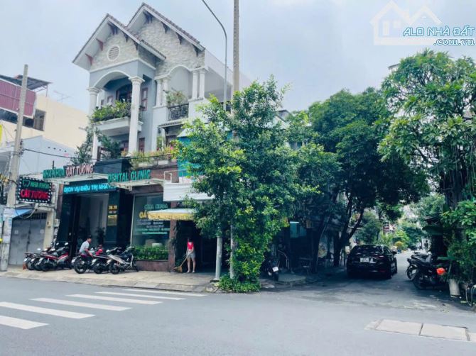 Bán nhà hẻm 12 Đào Duy Anh, P9 PN, DT 139.3m2 - 6.5mx23m - Nhà 3 tầng giá 26.5 tỷ TL