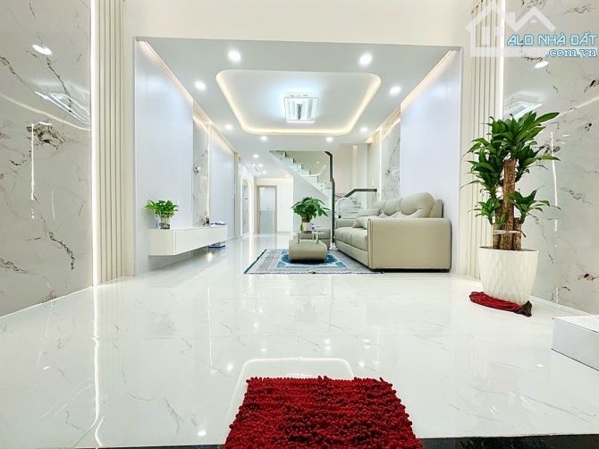 BÁN NHÀ TÂN PHÚ - 62M² - 2 TẦNG HOÀN CÔNG - HẺM 6M - NGAY LUỸ BÁN BÍCH
