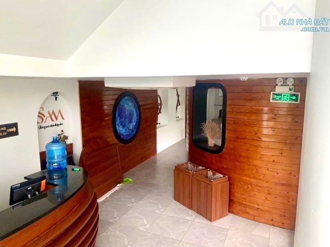 LÂM HẠ - LONG BIÊN 🌹 SIÊU PHẨM MẶT PHỐ – LÔ GÓC 3 MẶT TIỀN – VIEW HỒ – TÒA NHÀ KINH DO