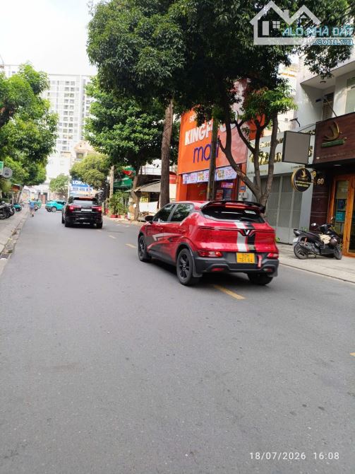 Bán nhà MT Cửu Long,P2,Tân Bình.DTCN: 332m2 (DTS:700m2) Kết cấu:4 tầng.Giá 55 tỷ(165tr/m2)