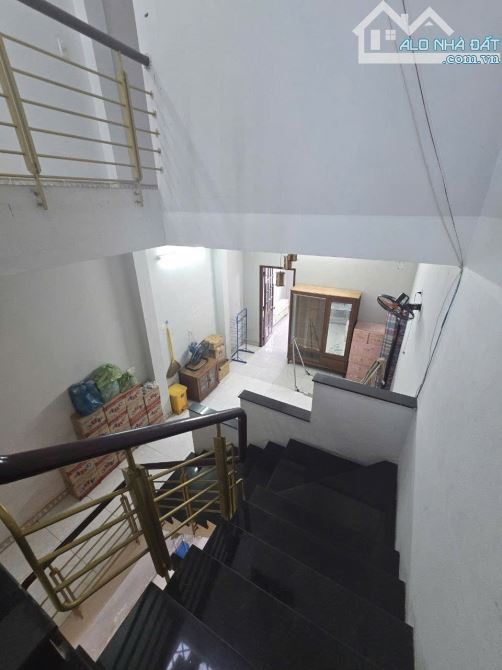 🔥 Nhà 3 tầng MT Trần Cao Vân, Thanh Khê, Đà Nẵng Diện tích 81,1m2 ngang 5,2m. Dtsd 237m2