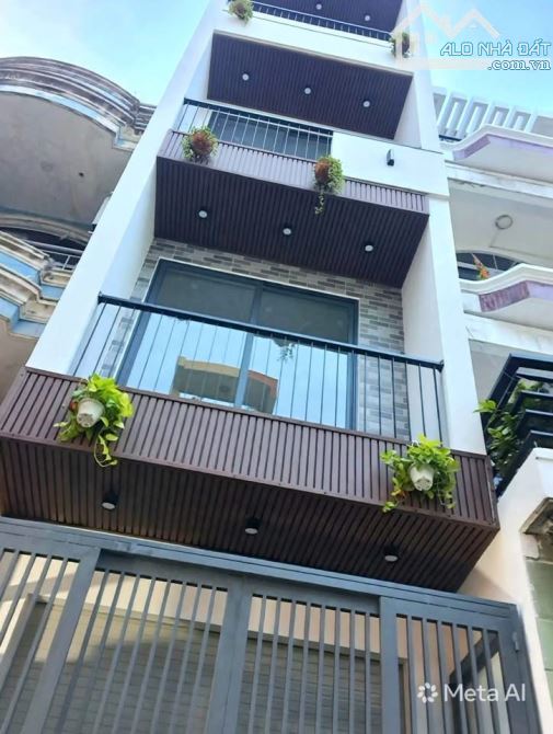 NHÀ ĐẸP 4 TẦNG LẦU NGAY GẦN TRUNG TÂM Q1-PHAN ĐÌNH PHÙNG, PHÚ NHUẬN. CHỈ 4 TỶ 450/60M2!!!!