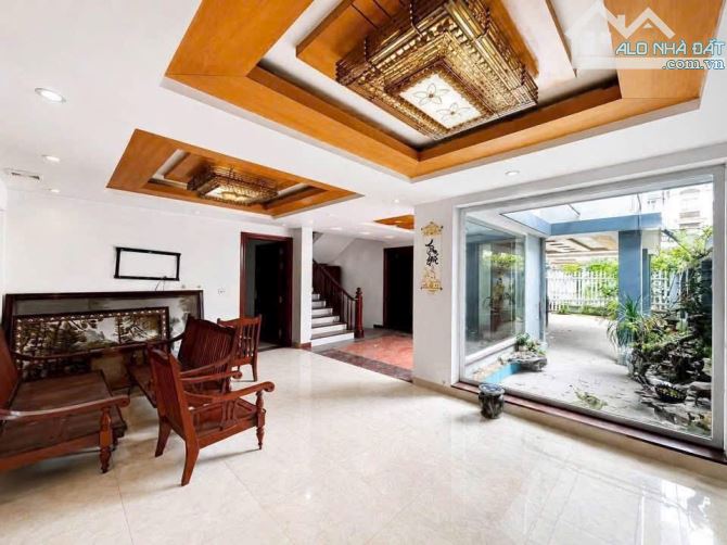 Biệt thự 3 tầng lô 3D Lê Hồng Phong - 200m2 (10x20) - Tây Nam - 20,5 tỷ đồng