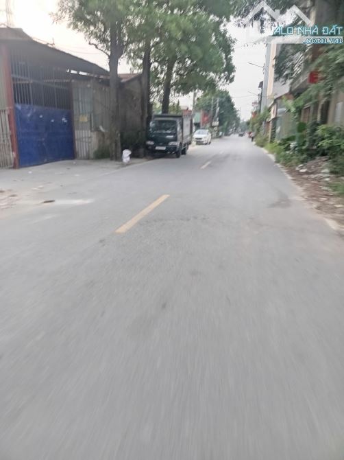 Bán 365m2 xưởng mặt trục chính contenner đỗ ngày đêm Vân Côn, Hoài Đức