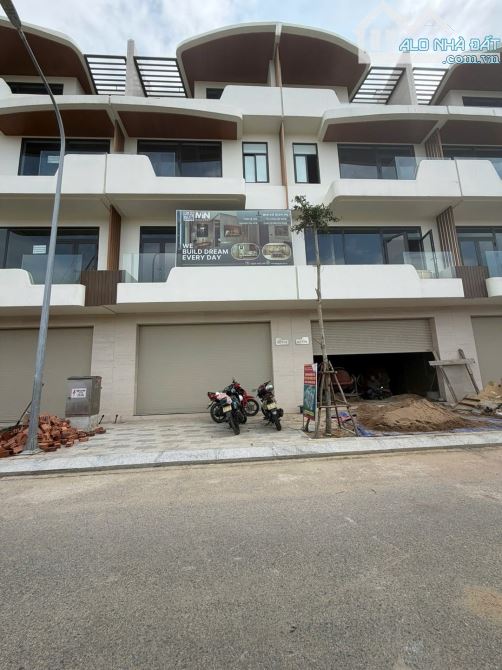 🏡 Siêu Phẩm Nhà Thô Elysia Hóa Sơn 9, DT 109,2m², Ngang 6m, Chỉ 17,5 Tỷ