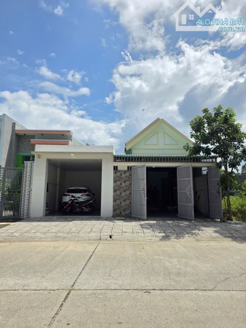 📌4.6 tỷ📌 Bán nhà vườn cấp 3, ngang 10x30m, Khu TĐC Mỹ Phước 3, P.Thới Hòa Tp.Bến Cát